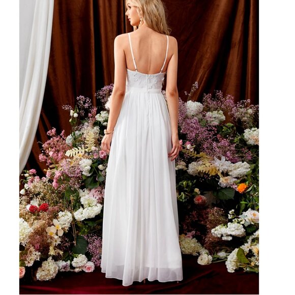New Appliques Lead Embroidered Chiffon Wedding Dress Size Large 8/10 - Picture 2 of 10